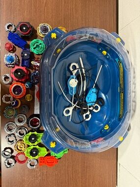 Huge Lot Older Beyblade & Battle Arena